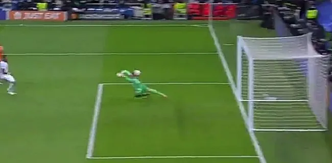 Courtois pakt nog maar eens uit met wereldsave (🎥)